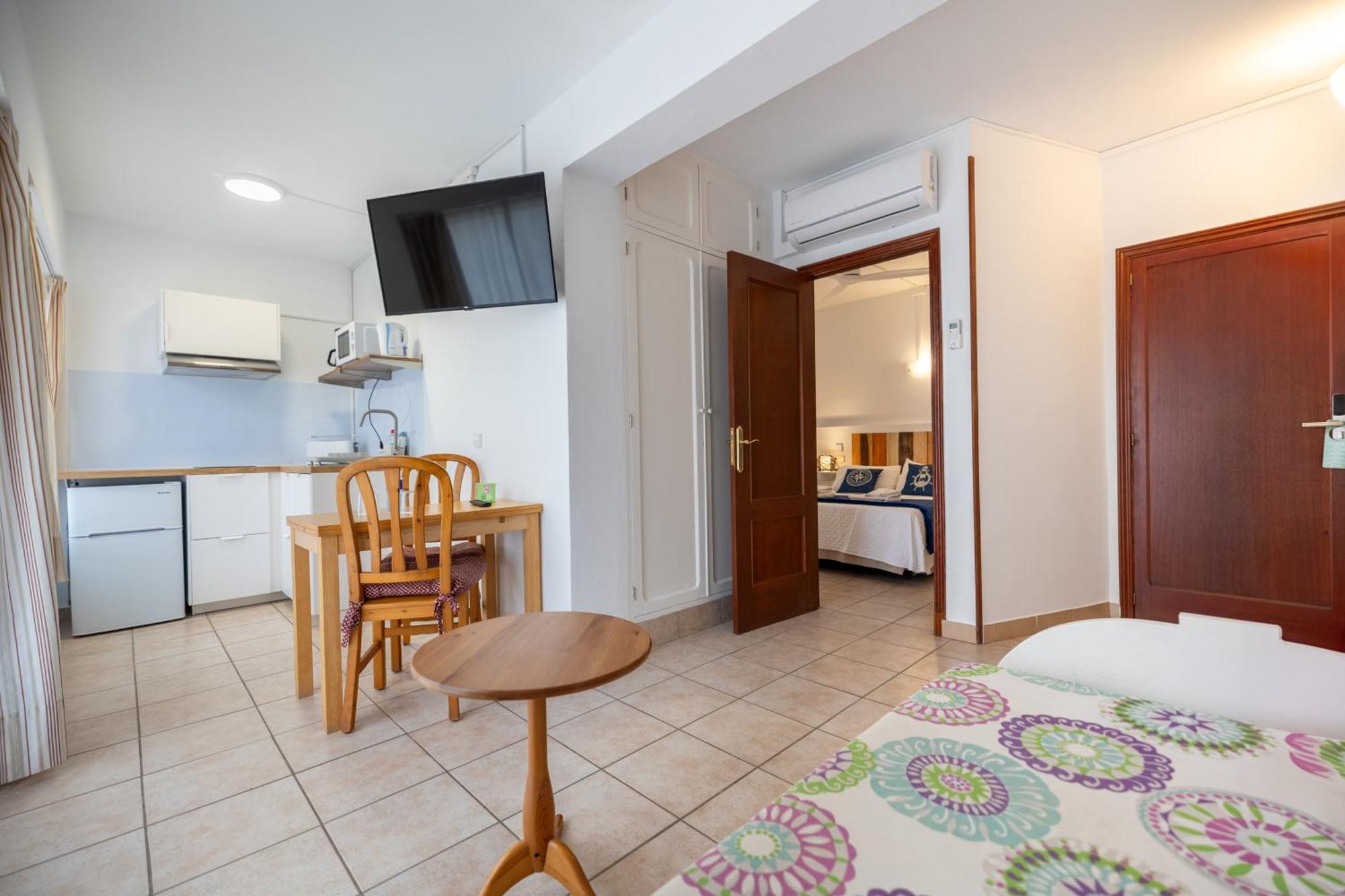 Doris - Adults Only Gasthuis Colonia de Sant Jordi